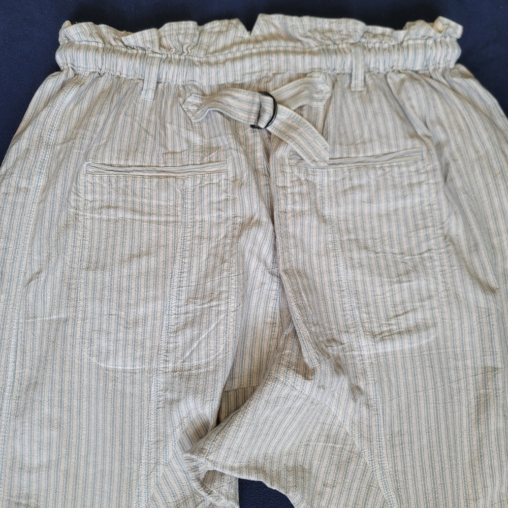 Free People beige with blue pinstripe Drawstring Cropped Wide Leg Pants - Picture 7 of 16